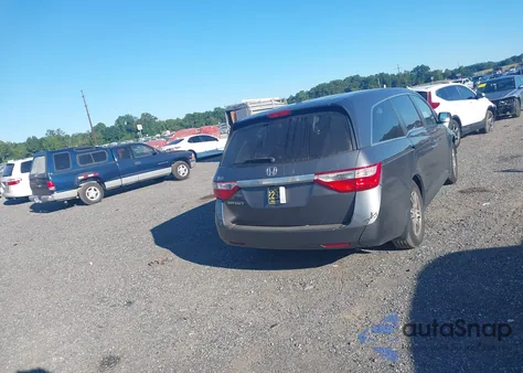 2013 Honda Odyssey Ex-L from USA, damaged, VIN 5FNRL5H68DB005152